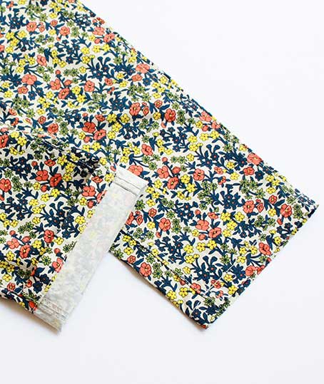 GRAMICCI_FLOWER TAPERED PANTS