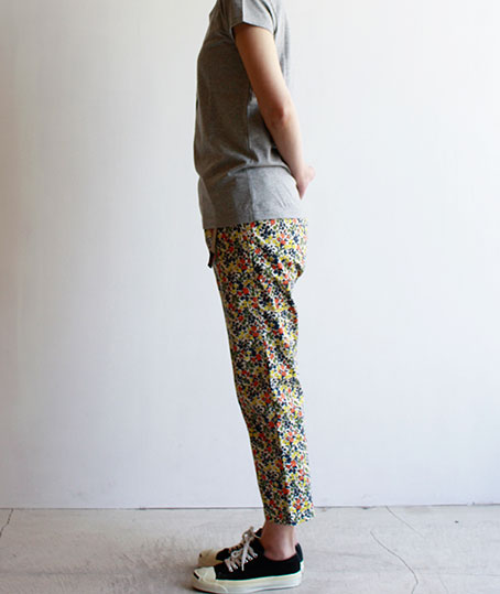 GRAMICCI_FLOWER TAPERED PANTS