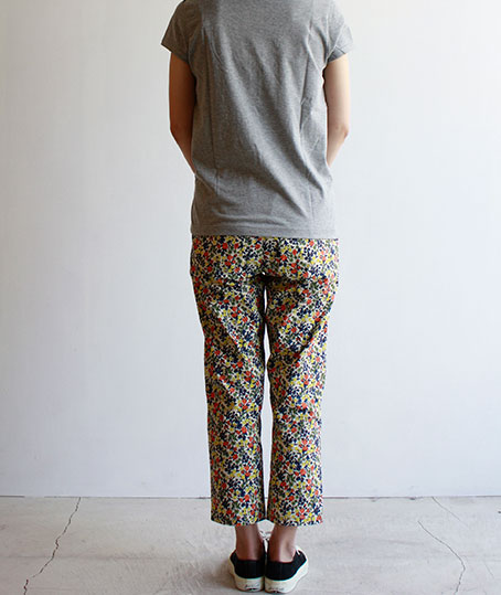 GRAMICCI_FLOWER TAPERED PANTS